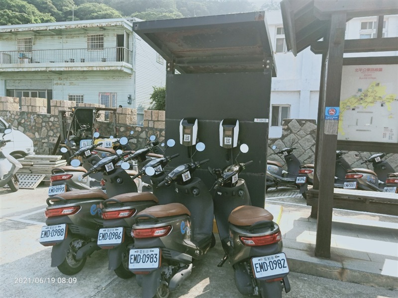 推廣使用電動機車(含充電站或電池交換系統)執行示範照片