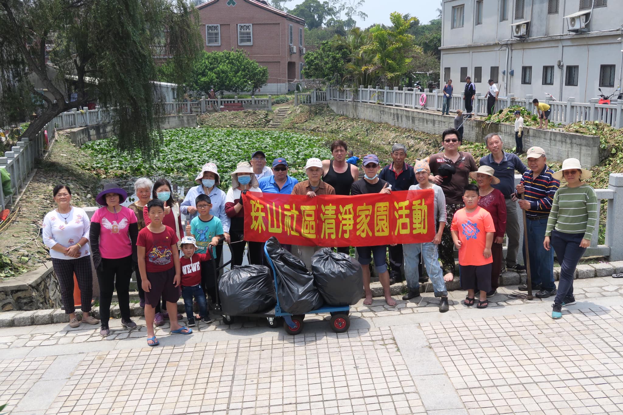 結合學校、企業、社團或團體推動低碳永續教育宣傳執行示範照片