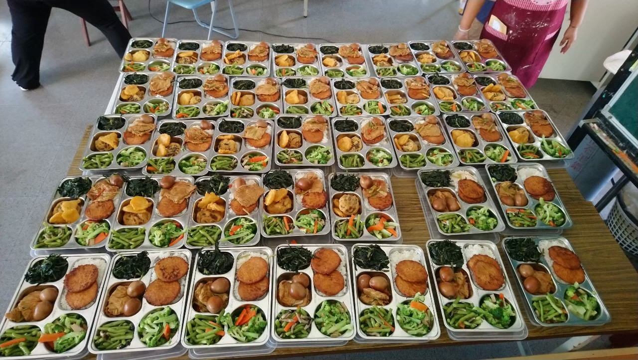 在地飲食或共餐執行示範照片