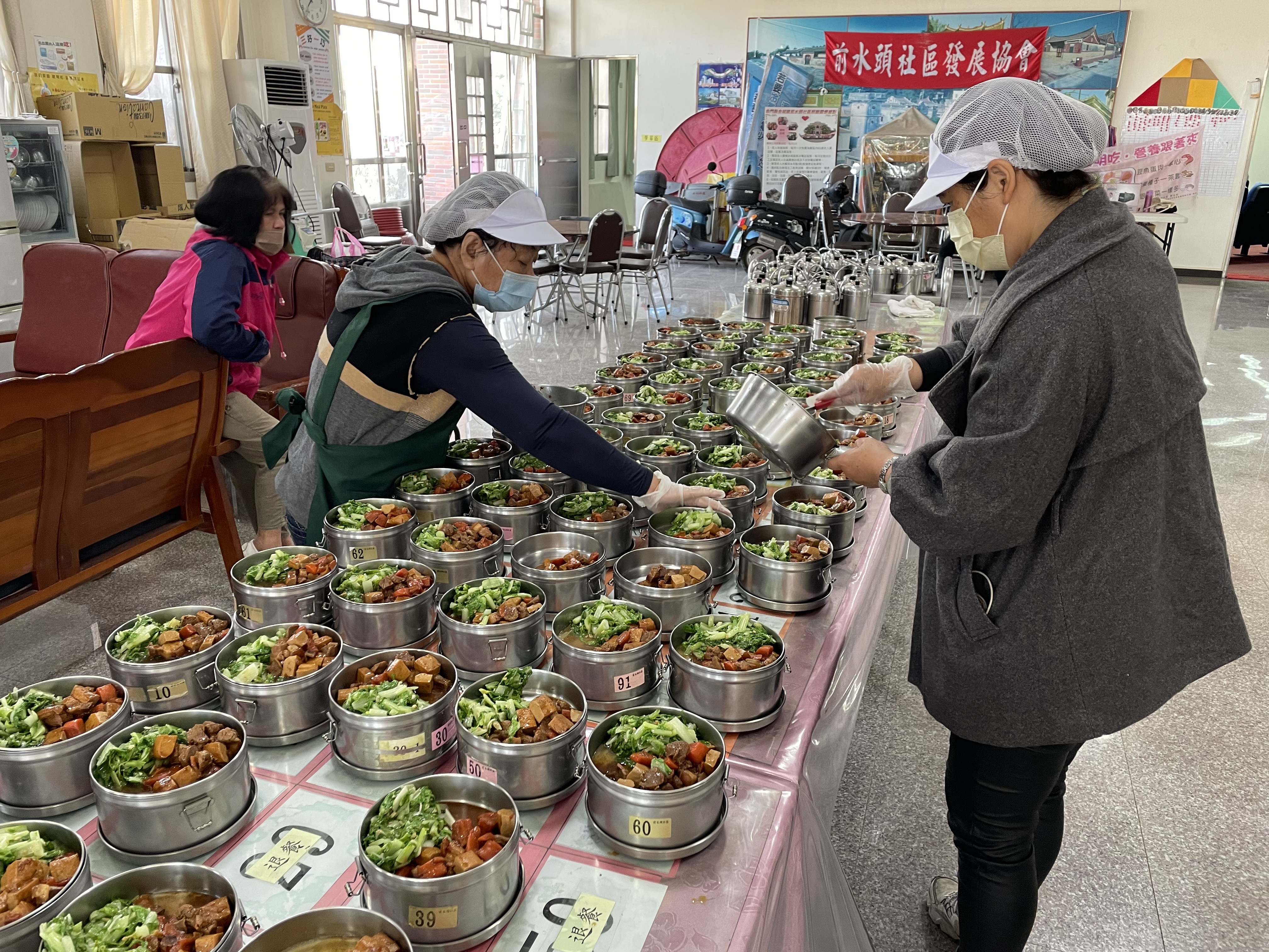 在地飲食或共餐執行示範照片